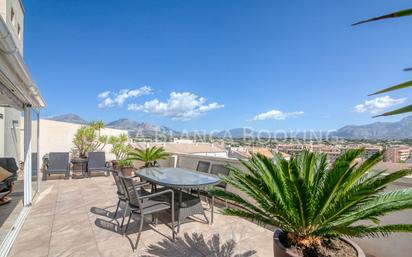 Vista exterior de Apartament en venda en L'Alfàs del Pi amb Terrassa, Traster i Piscina comunitària