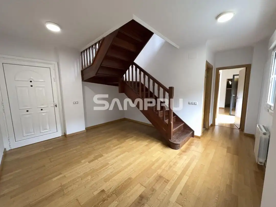 Piso en venta en Eskoriatza con Calefacción, Jardín privado y Terraza