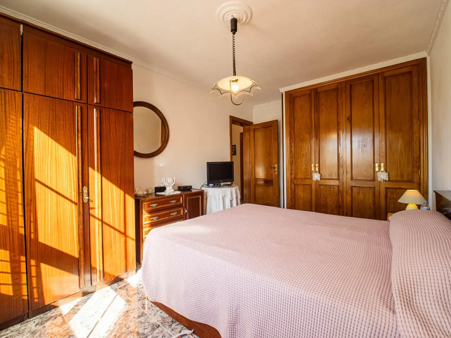 Dormitori de Casa adosada en venda en Candelaria amb Aire condicionat, Jardí privat i Piscina comunitària