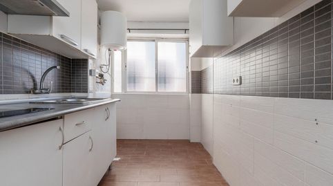 Foto 3 de Piso en venta en Calle Castellon, 1, Avda. De los Ogíjares, Armilla