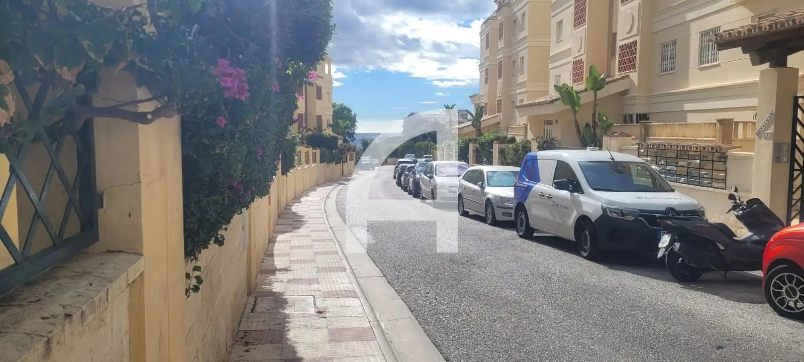 Exterior view of Garage for sale in Benalmádena