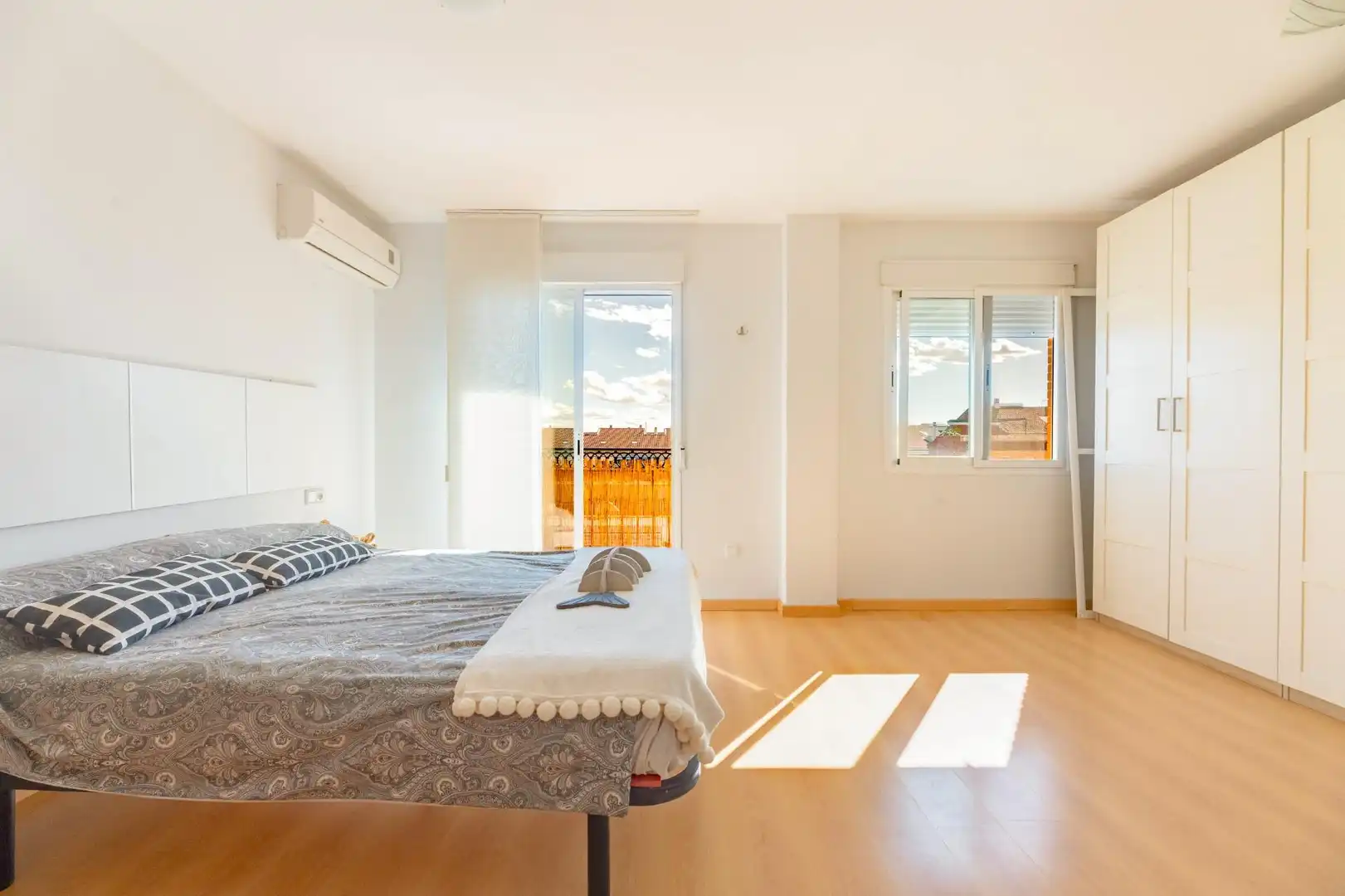 Habitación de Dúplex en venta en Plaza Xúquer