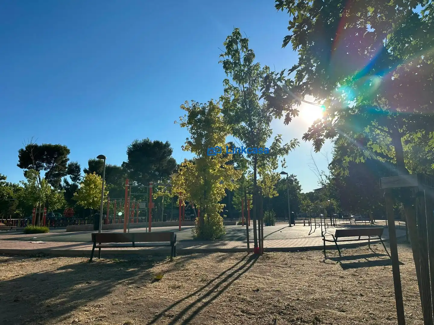 Vista exterior de Piso en venta en Madrid con Calefacción, Parquet y Terraza