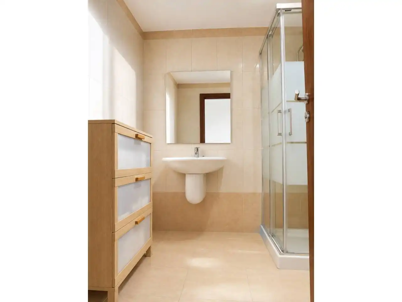 Badezimmer von Wohnung zum Verkauf in Muro mit Klimaanlage, Terrasse und Balkon