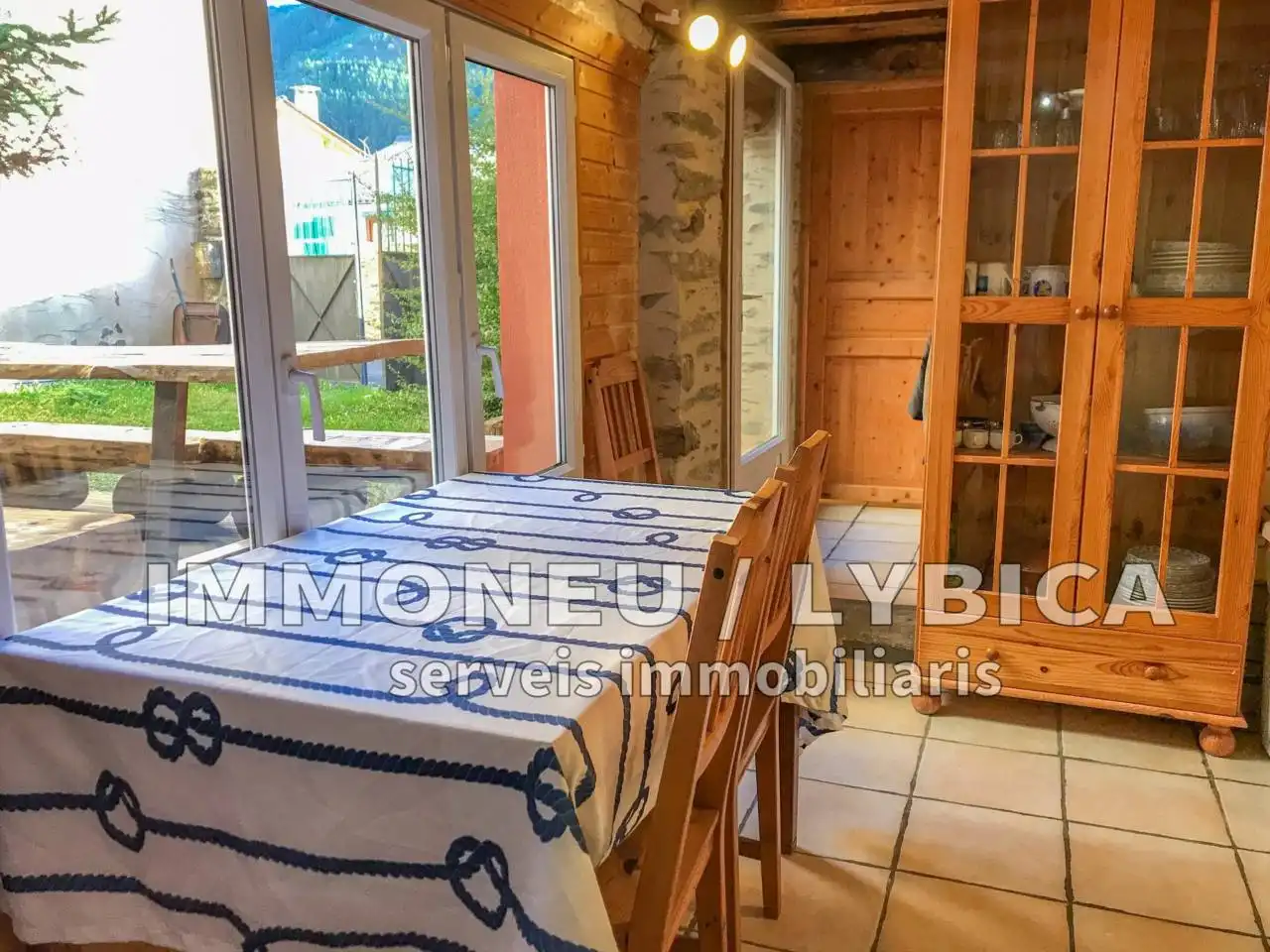 Casa rustica con giardino in vendita a Calle de l´Escoles 15, imagen 13