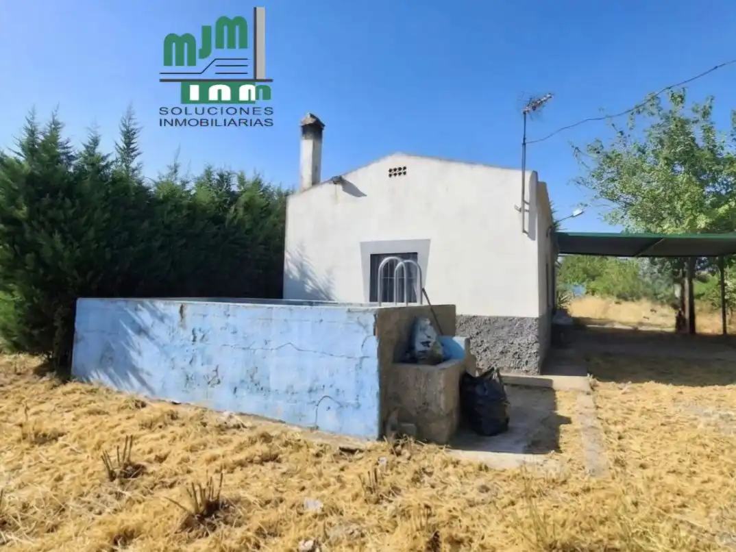 Vista exterior de Finca rústica en venda en El Cuervo de Sevilla