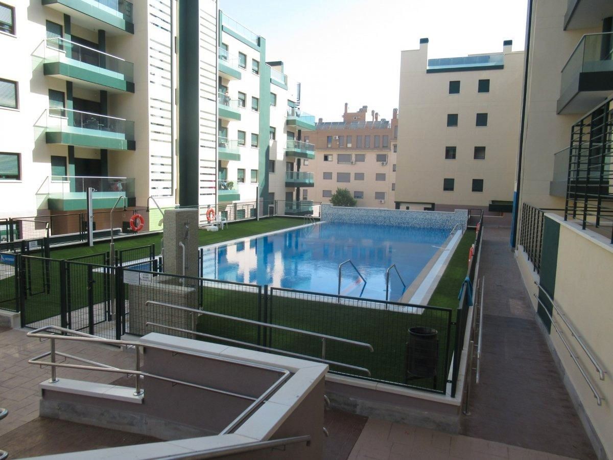 Swimming pool of Flat for sale in Arganda del Rey  with Air Conditioner, Heating and Terrace