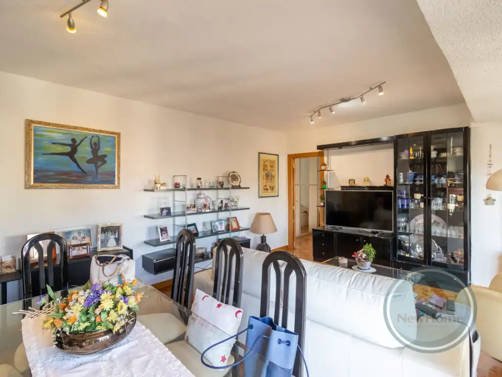 Living room of Flat for rent in Elche / Elx  with Air Conditioner and Balcony