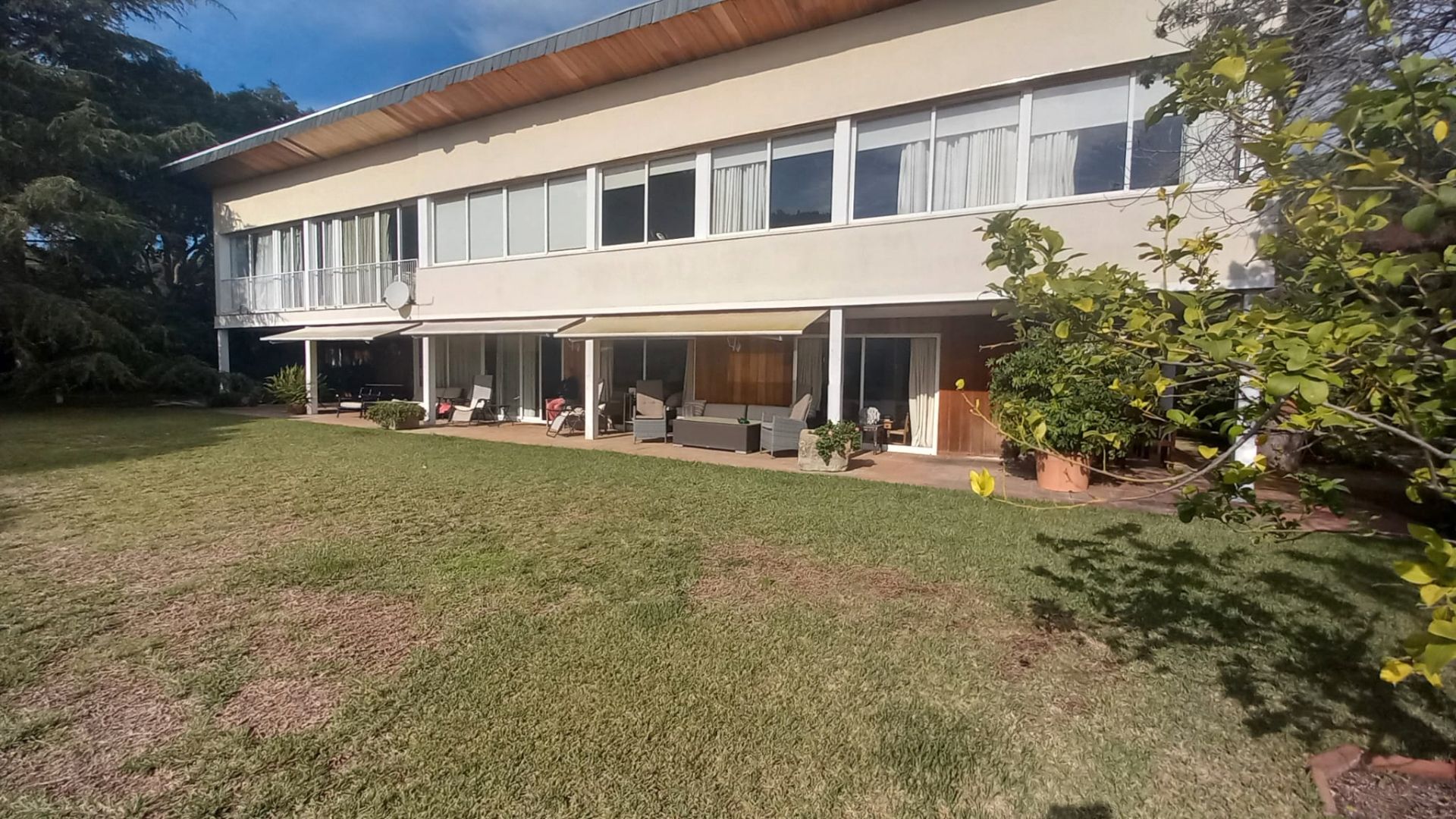 Exterior view of House or chalet for sale in Sant Andreu de Llavaneres  with Heating, Private garden and Terrace