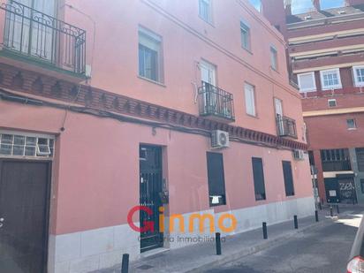 Exterior view of Premises for sale in  Madrid Capital