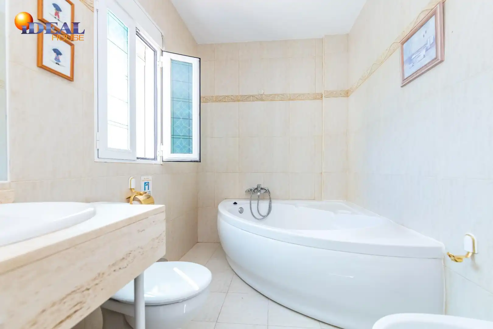 Villa mit Terrasse zum Verkauf in Barrio de la Vega, imagen 74