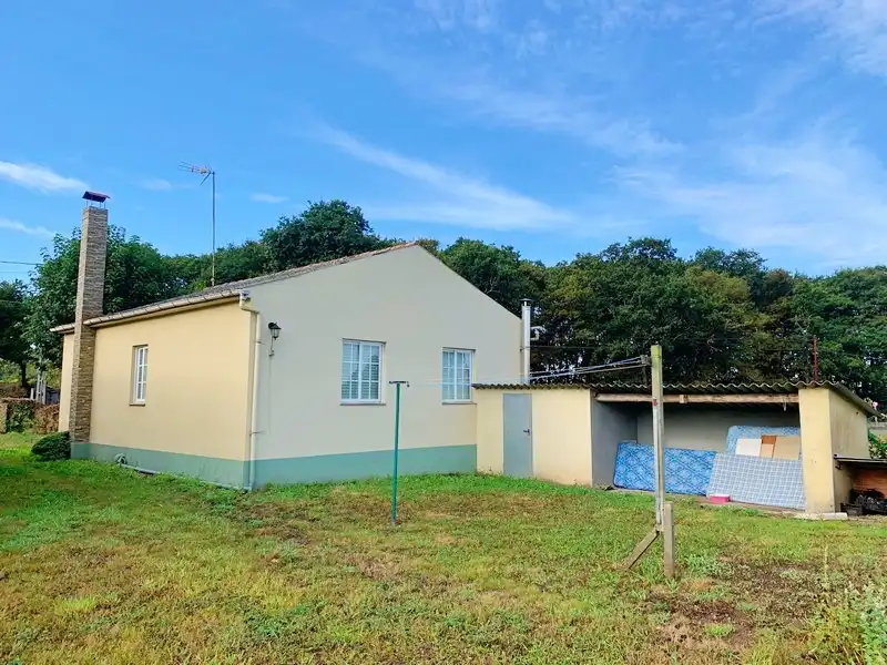 Vista exterior de Casa o chalet en venta en Castro de Rei con Amueblado