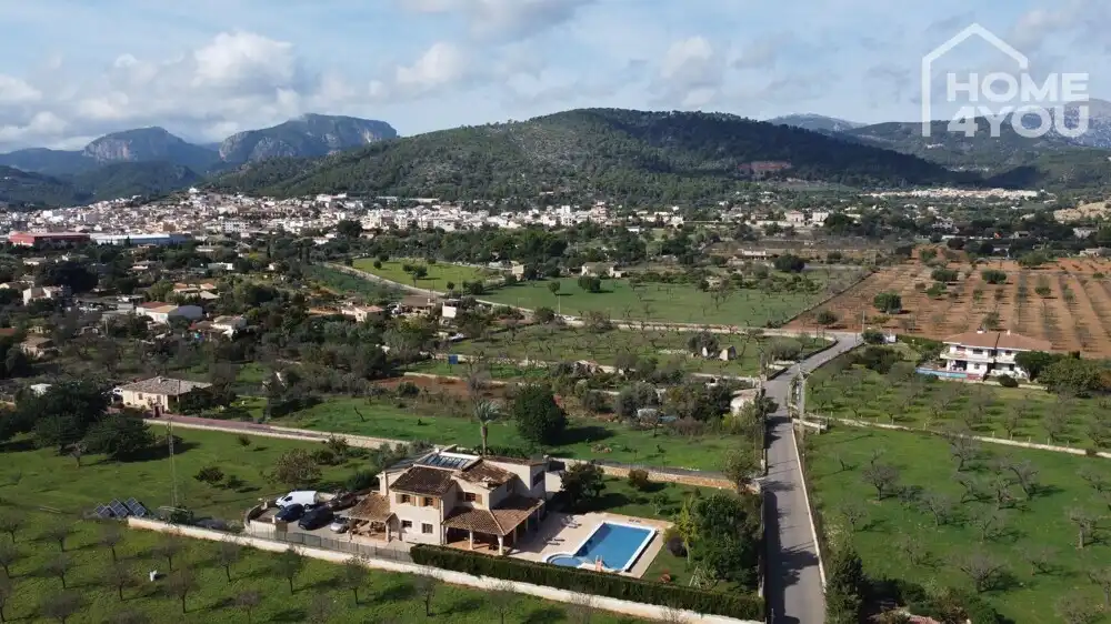 Vista exterior de Casa o chalet en venta en Lloseta con Aire acondicionado, Calefacción y Terraza