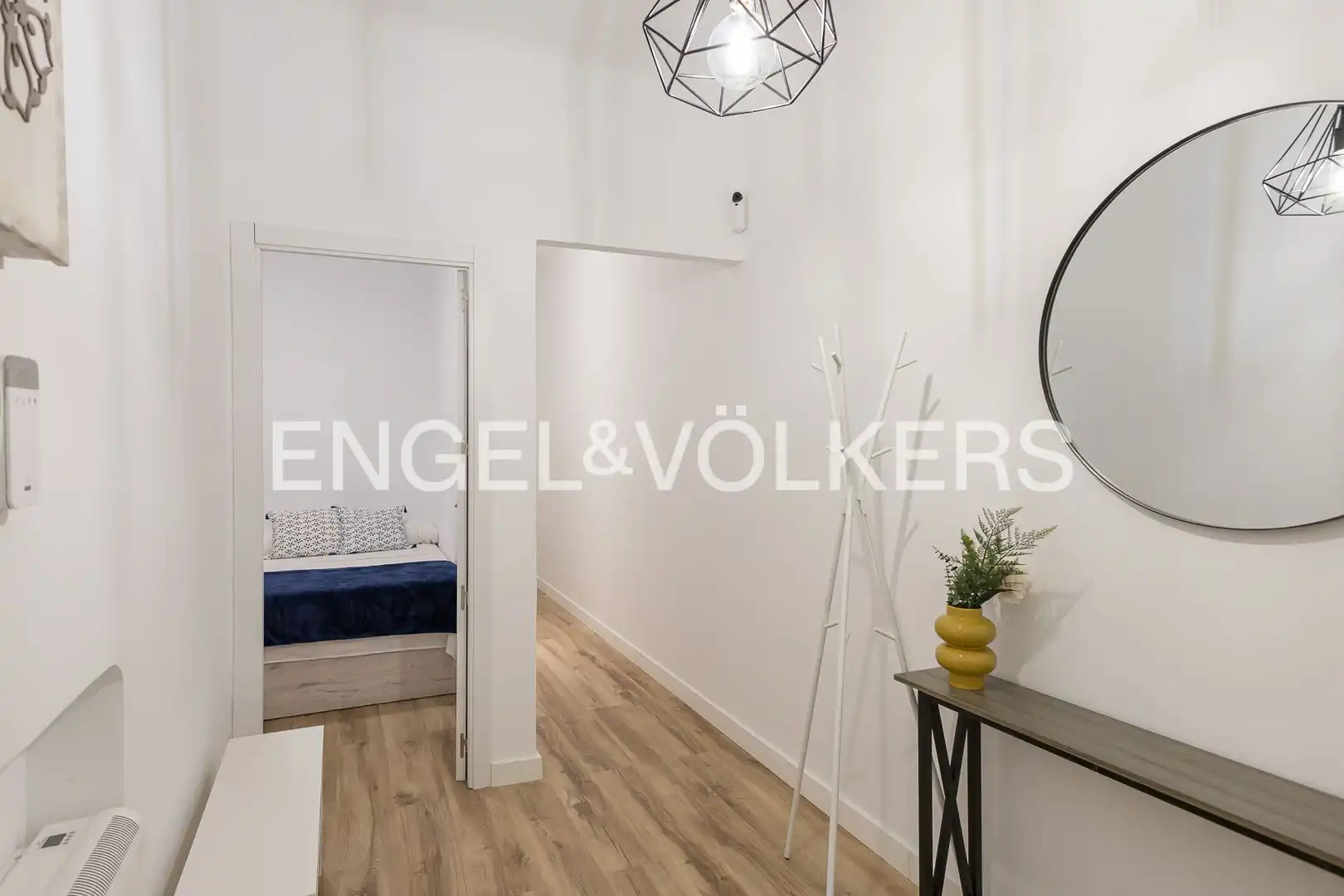 Flat for rent in Madrid  with Heating, Parquet flooring and Furnished