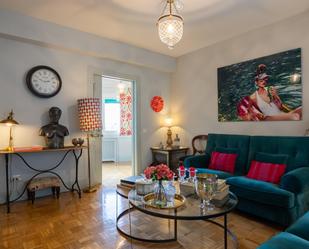 Flat for sale in Calle SANTA CRUZ DE MARCENADO, 1, Universidad - Malasaña