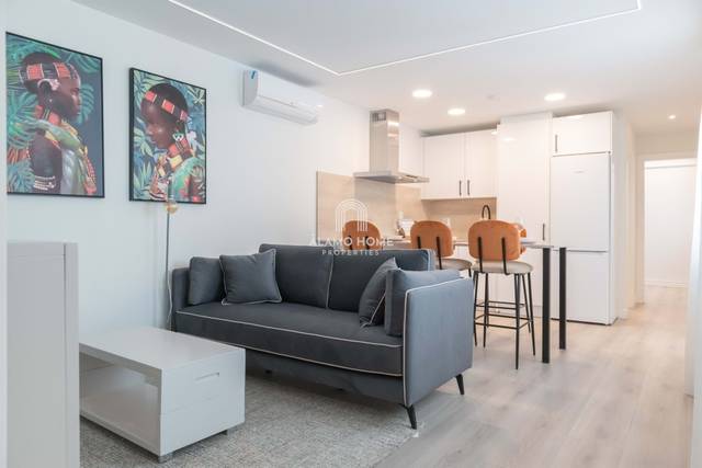 Piso en Alquiler en Calle de la Reina . en Justicia - Chueca