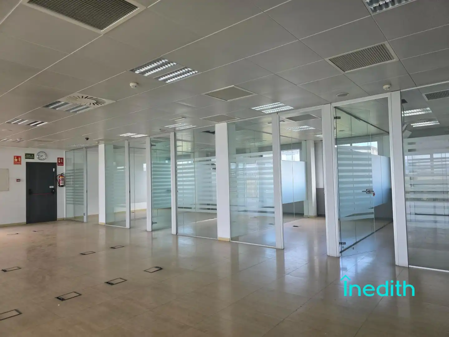 Office space with lift to rent in Avenida Avinguda de les Garrigues, imagen 23