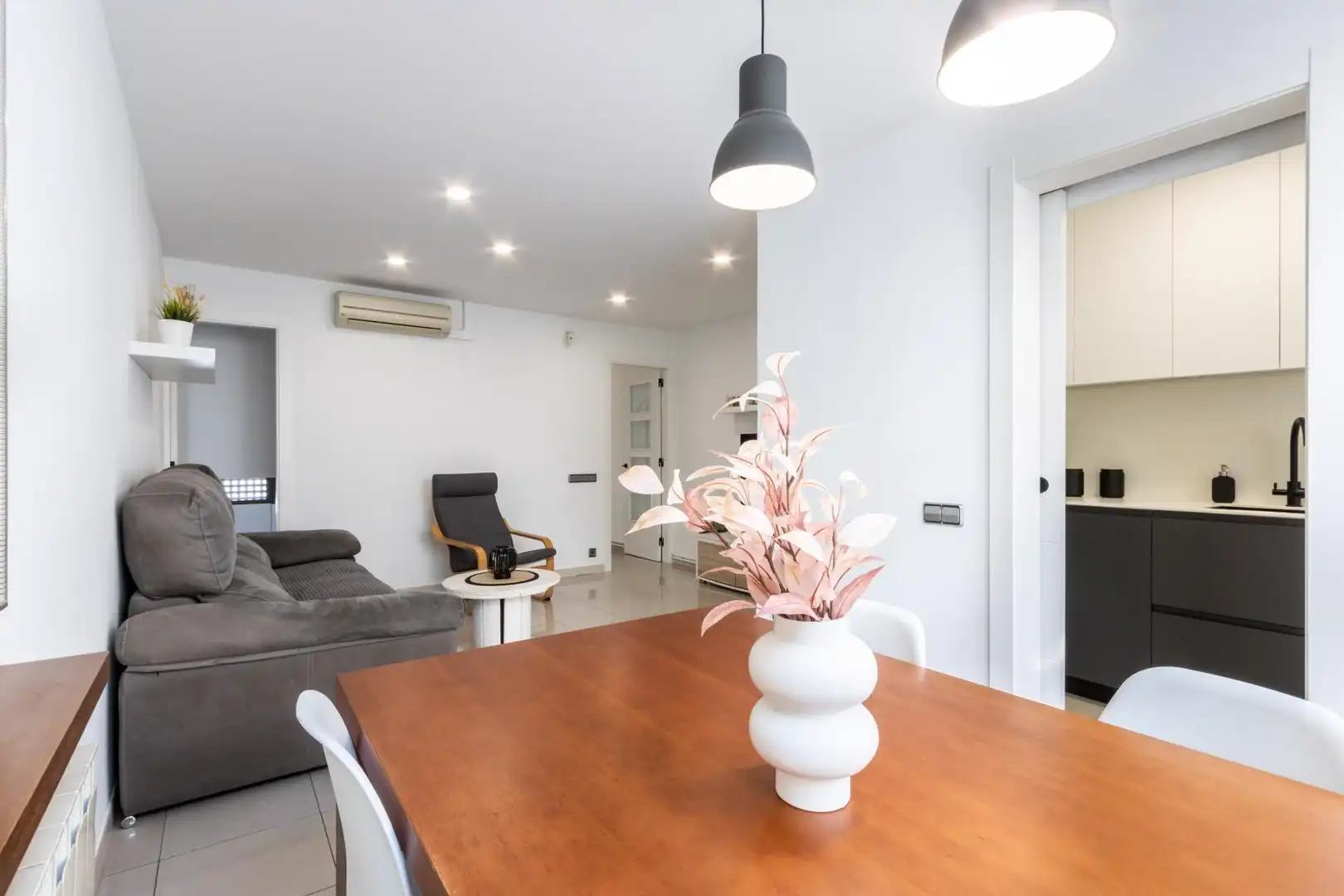 Sala d'estar de Casa o xalet en venda en Sabadell amb Aire condicionat, Calefacció i Parquet