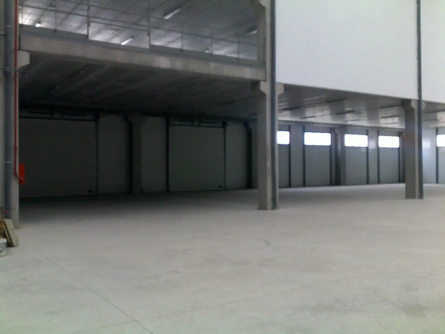 Nau industrial de lloguer en Sant Fruitós de Bages