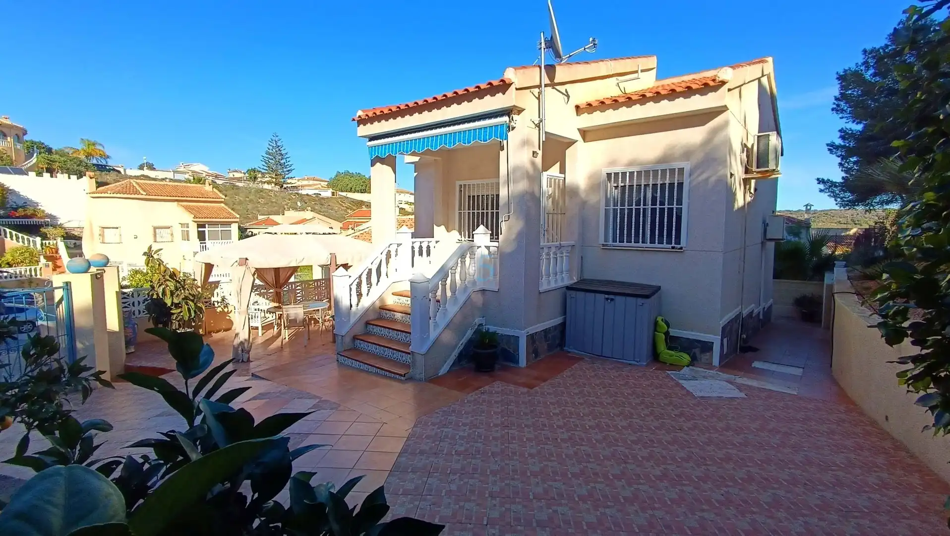 Vista exterior de Casa o chalet en venta en Rojales con Aire acondicionado, Calefacción y Terraza