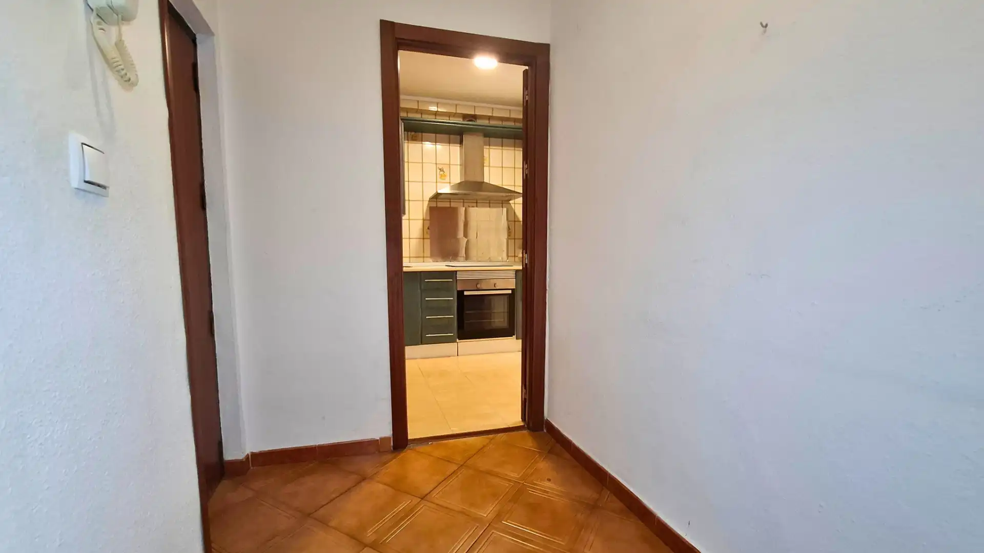 Cuina de Pis en venda en Córdoba amb Aire condicionat i Forn