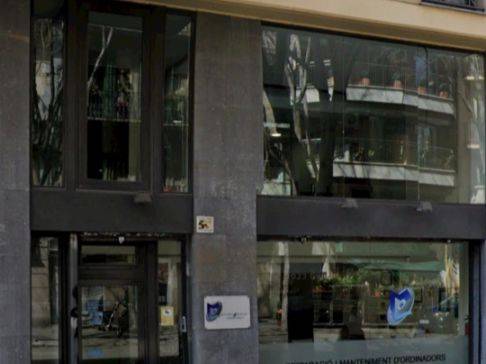 Local comercial en Alquiler en Carrer de Viladomat, 55 en Sant Antoni