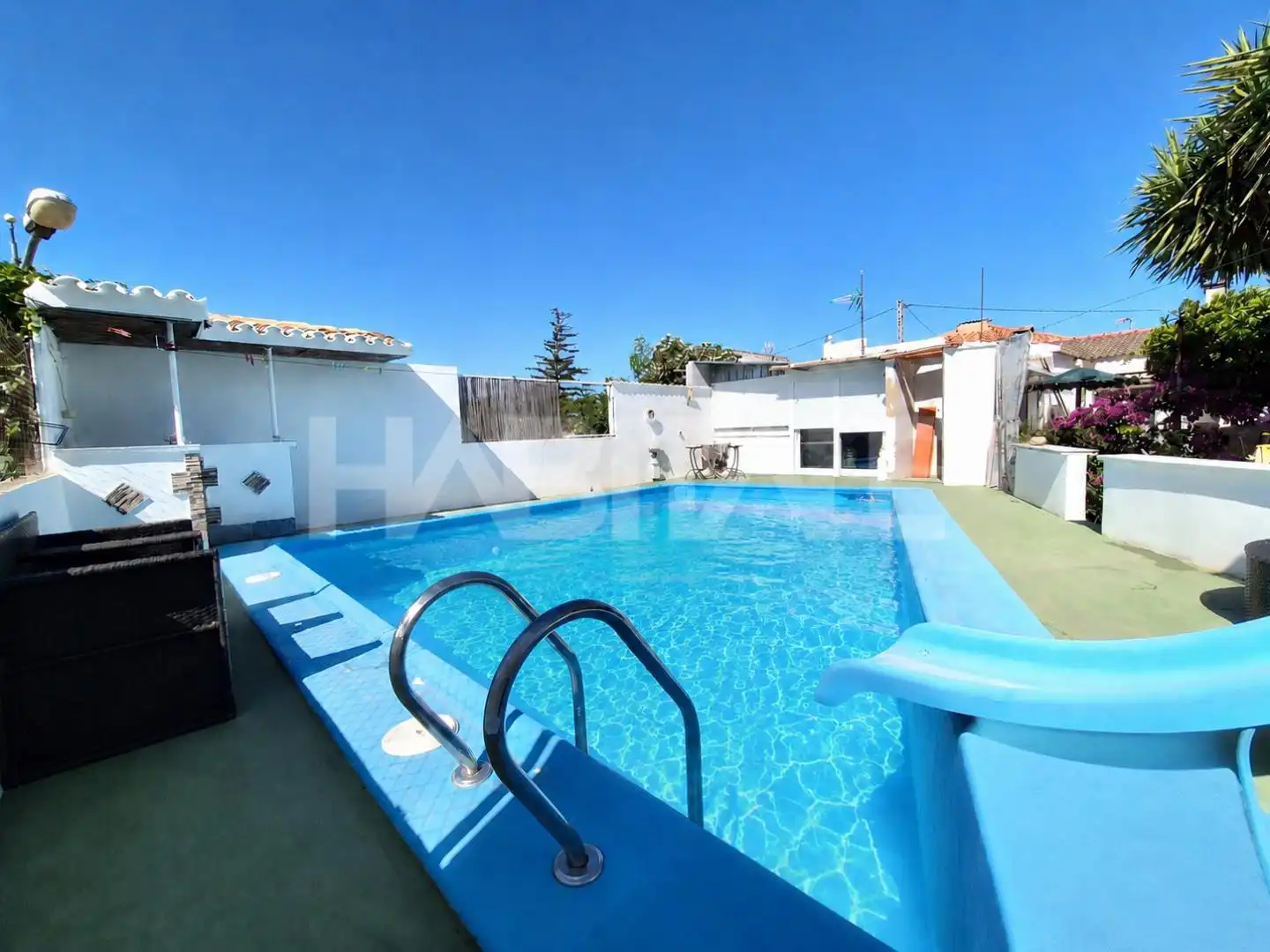 Swimming pool of Houses for sale in Alborache  with Terrace, Storage room and Swimming Pool