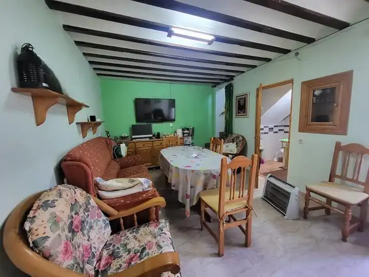 Comedor de Casa o chalet en venta en Sisante con Aire acondicionado, Calefacción y Amueblado