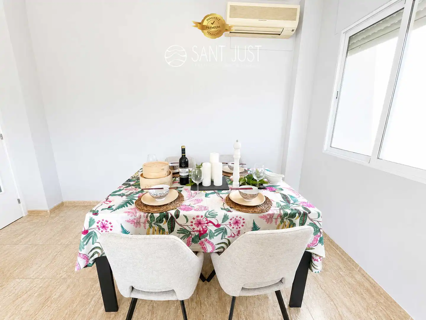 Comedor de Ático en venta en Salou con Aire acondicionado, Terraza y Amueblado
