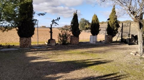 Venta de villa campestre en Manzanares pozo legalizado con derechos de agua todo intalado luz con placas solares