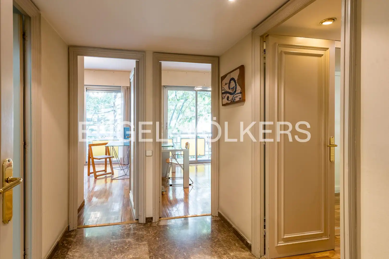 Flat for sale in Barcelona  with Air Conditioner, Heating and Private garden