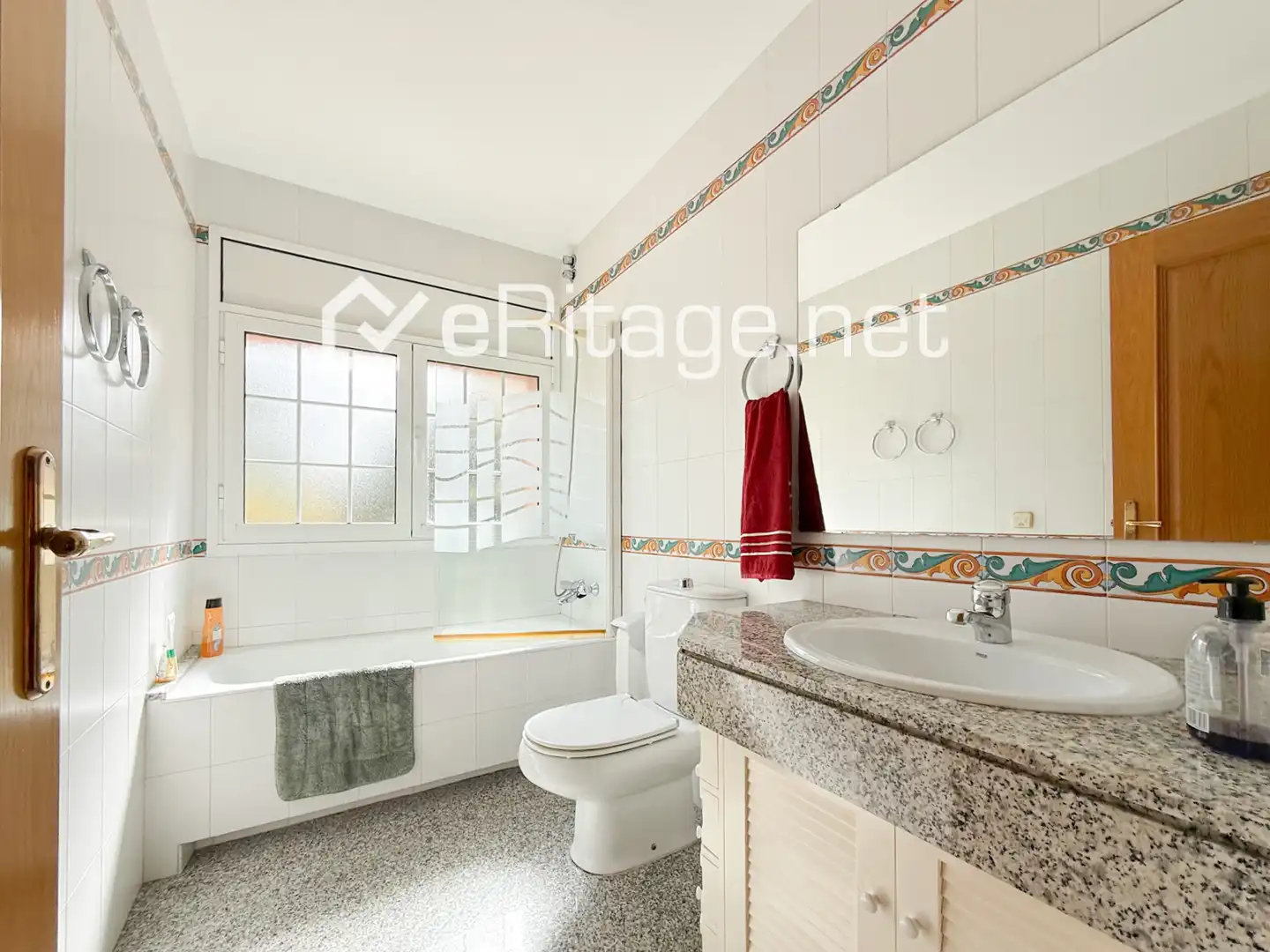 Baño de Casa o chalet en venta en Altafulla con Jardín privado, Parquet y Terraza