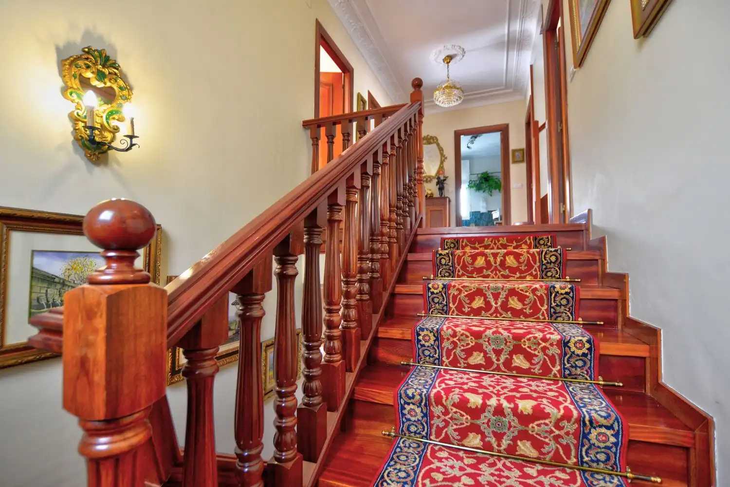 Casa o chalet en venta en Avilés con Calefacción, Terraza y Trastero