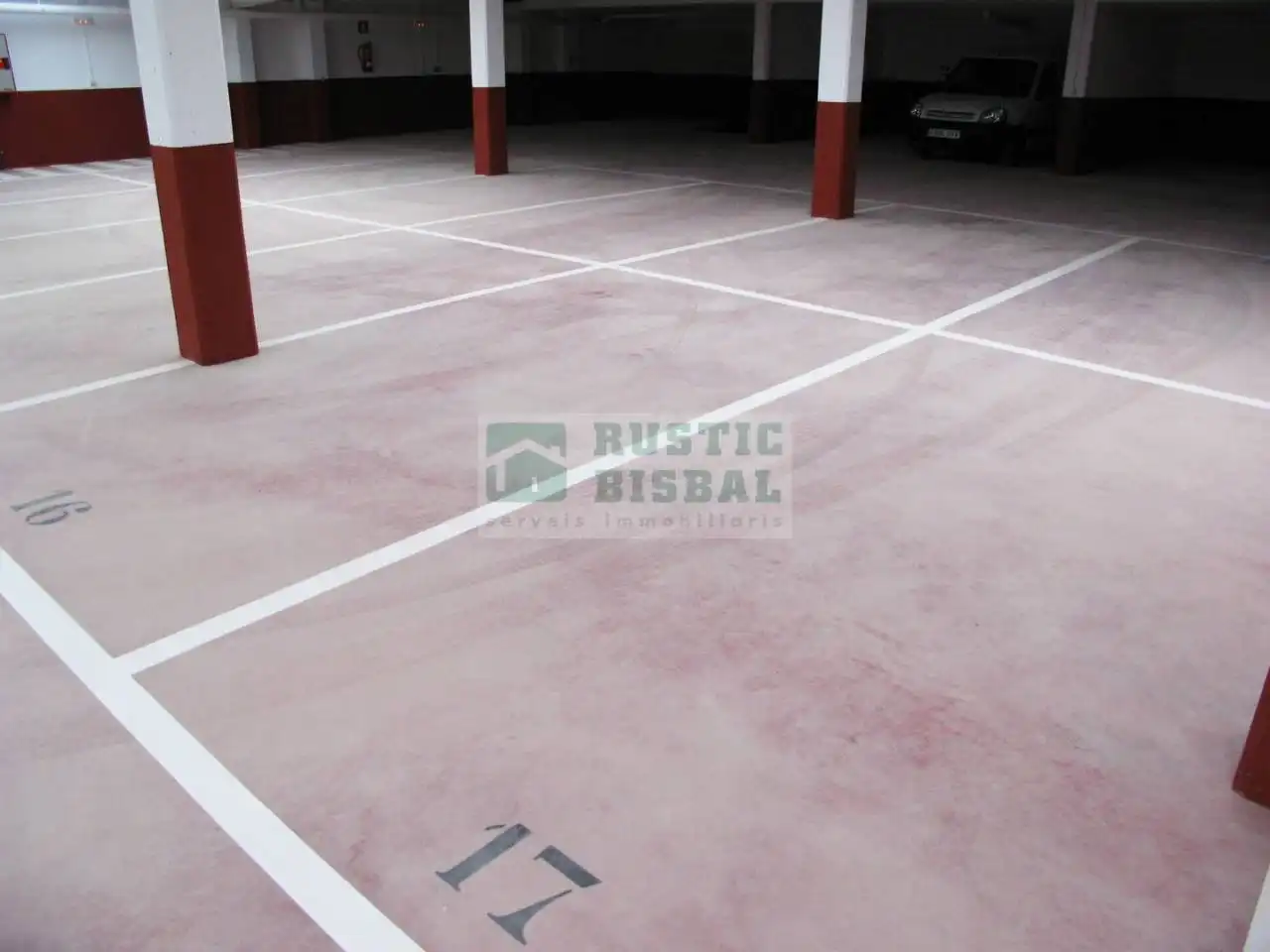 Einzelparkplatz zur Miete in La Bisbal d'Empordà, imagen 2