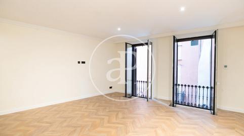 Foto 2 de Piso en venta en Carrer de Petritxol, Barri Gòtic,  Barcelona Capital
