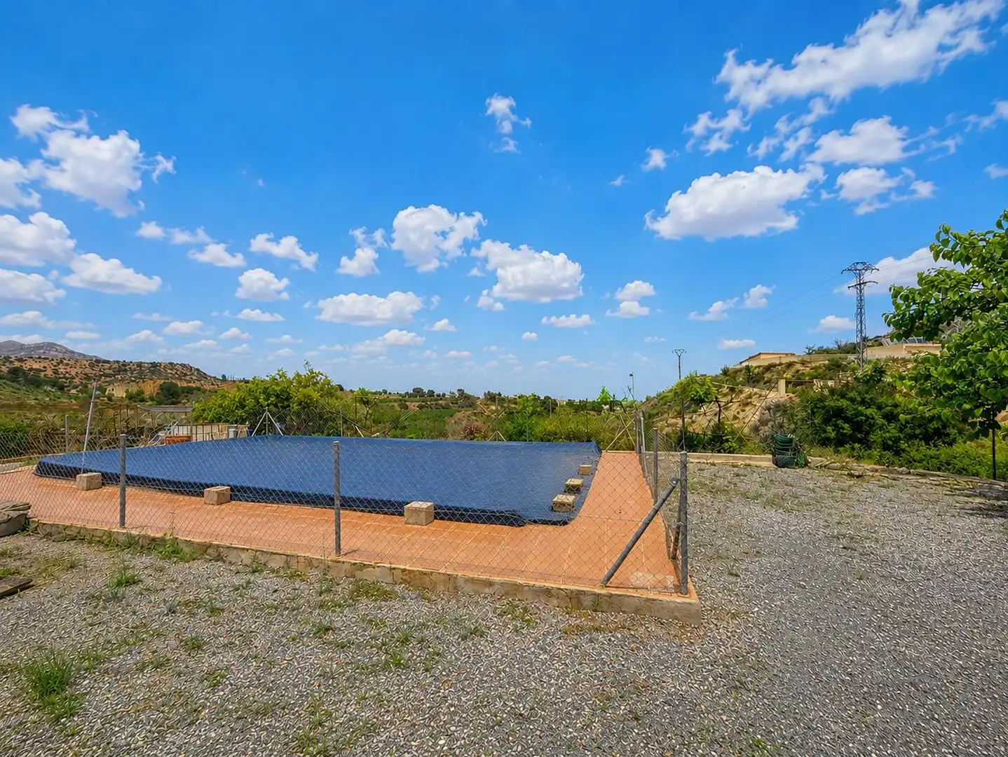 Houses for sale in Novelda  with Private garden, Storage room and Swimming Pool