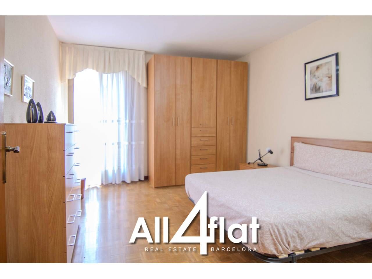 Bedroom of Flat to rent in  Barcelona Capital  with Parquet flooring, Furnished and Balcony