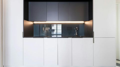 Foto 4 de Piso de alquiler en N/a, San Vicente, Sevilla Capital