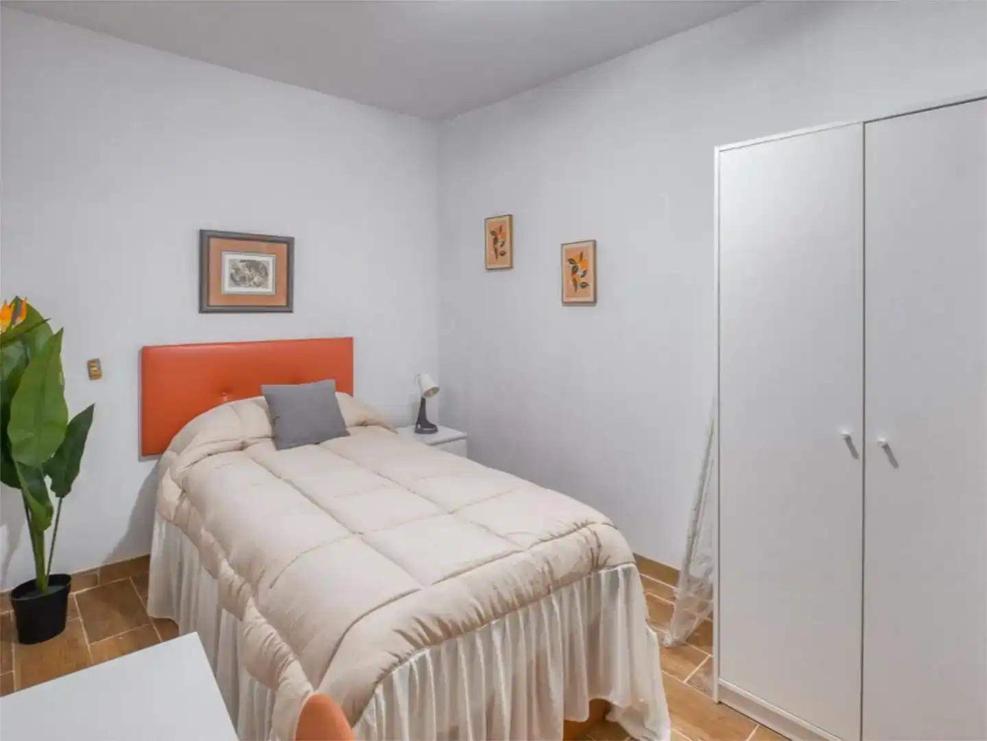 Bedroom of Study for rent in Estremera  with Air Conditioner, Furnished and Balcony