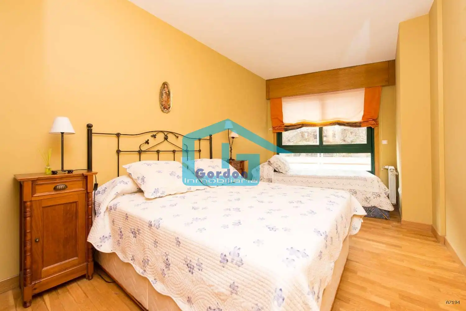 Habitación de Piso en venta en O Grove   con Calefacción, Terraza y Piscina