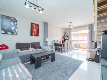 Duplex avec balcon à vendre à Casa Amarilla