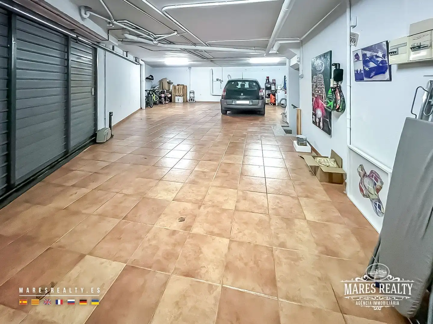 Parking de Casa adosada en venta en Canet de Mar con Aire acondicionado, Calefacción y Jardín privado