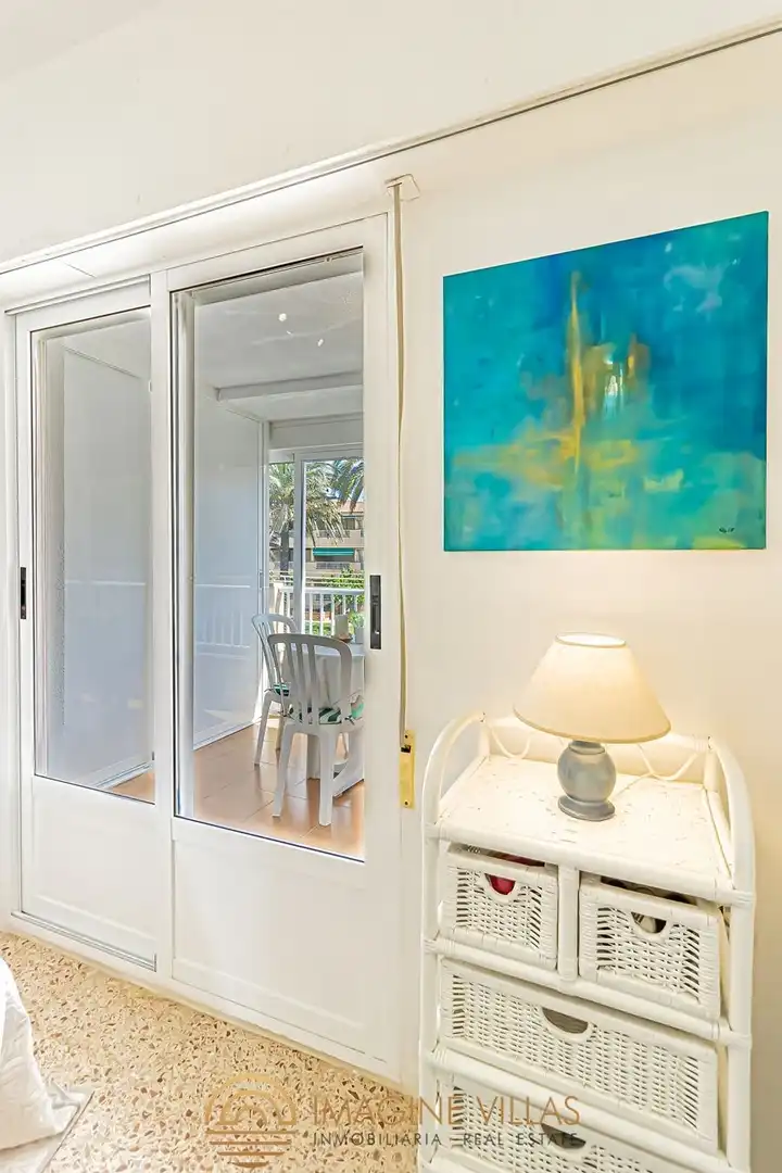 Apartamento en venta en La Manga del Mar Menor con Amueblado y Piscina comunitaria