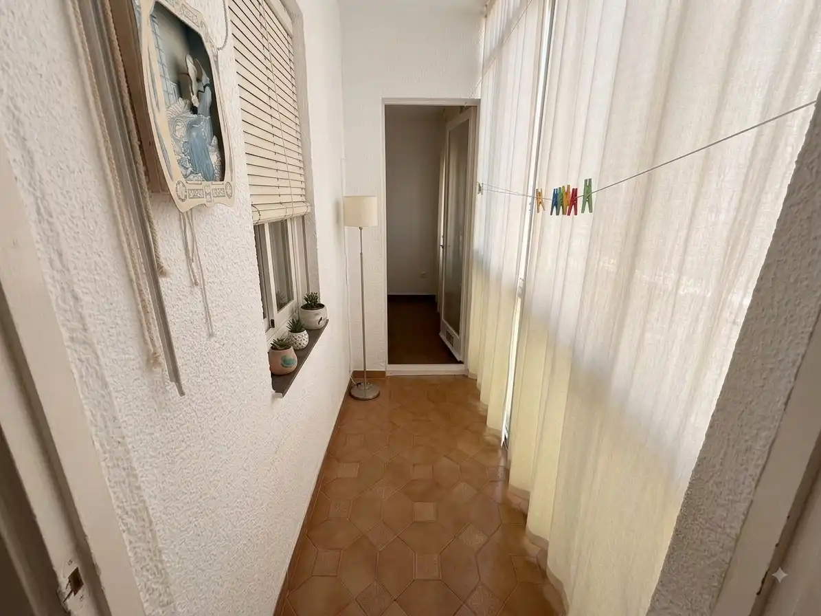 Flat for sale in Cornellà de Llobregat  with Air Conditioner, Heating and Parquet flooring