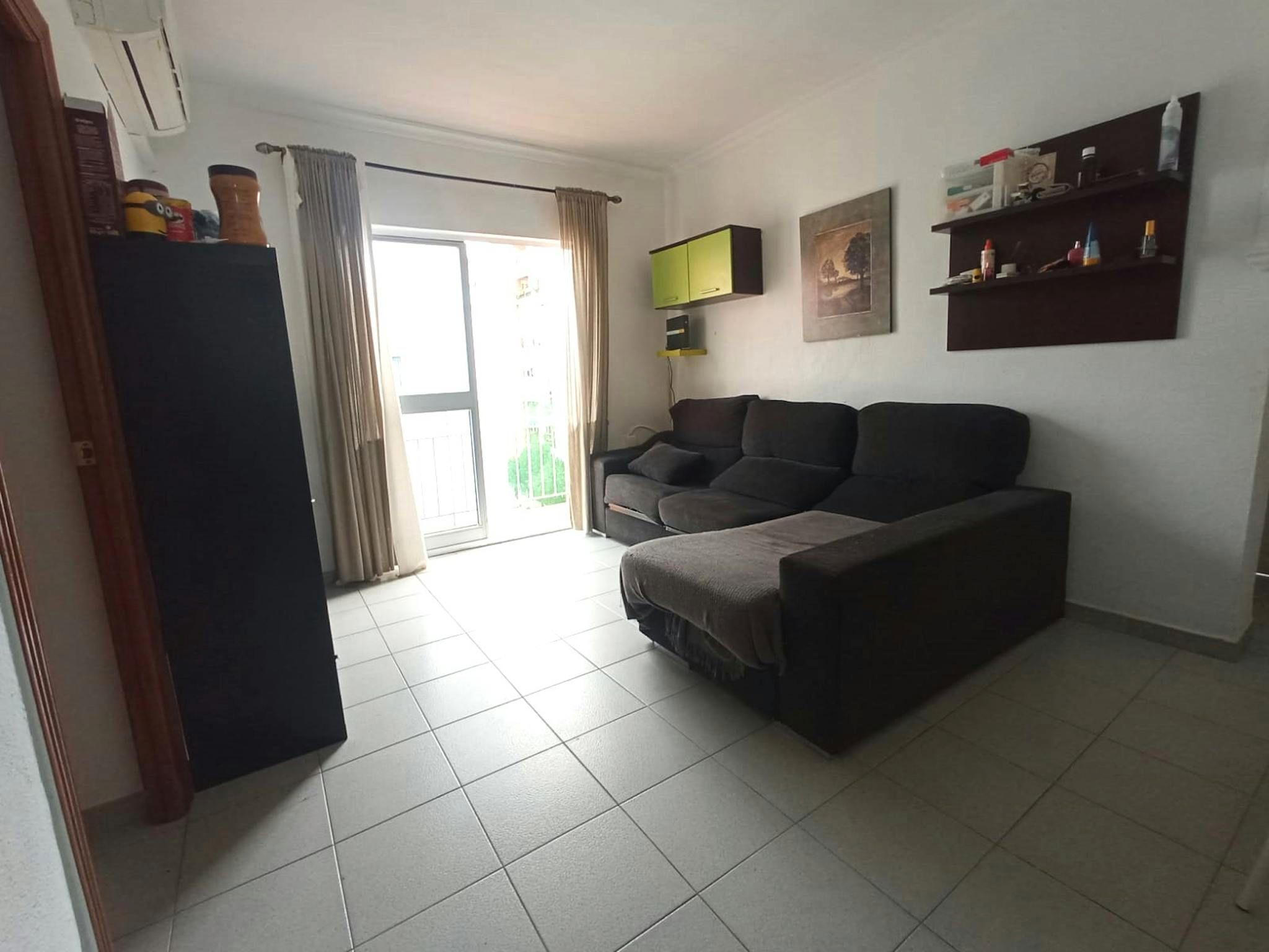 Sala d'estar de Pis de lloguer en  Sevilla Capital amb Moblat i Rentadora