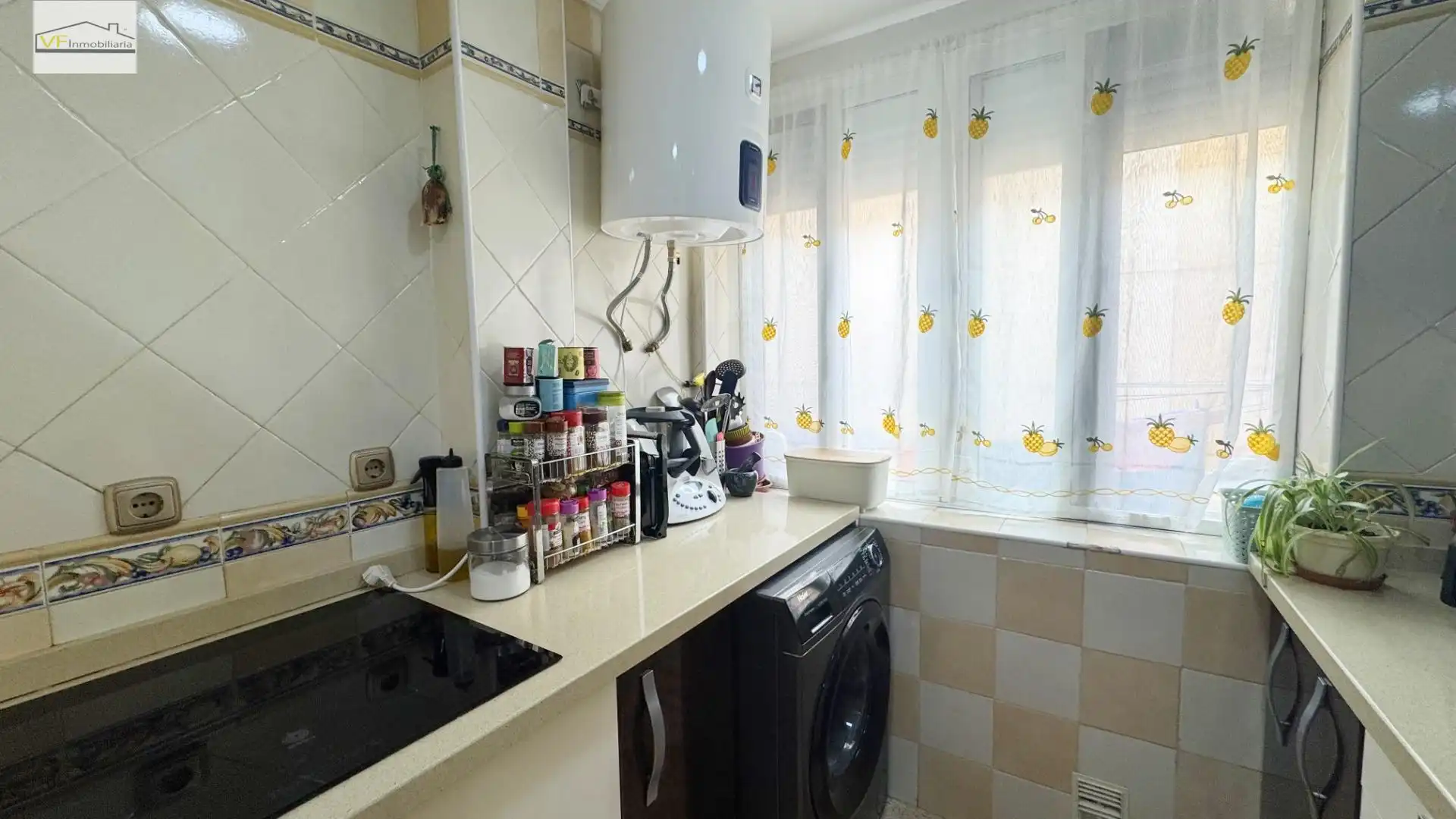 Cuina de Pis en venda en Málaga amb Aire condicionat i Calefacció