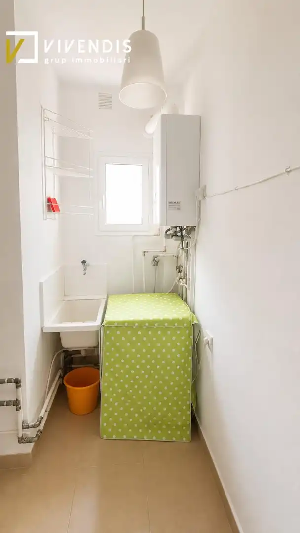 Bany de Pis en venda en Lleida amb Aire condicionat, Calefacció i Terrassa