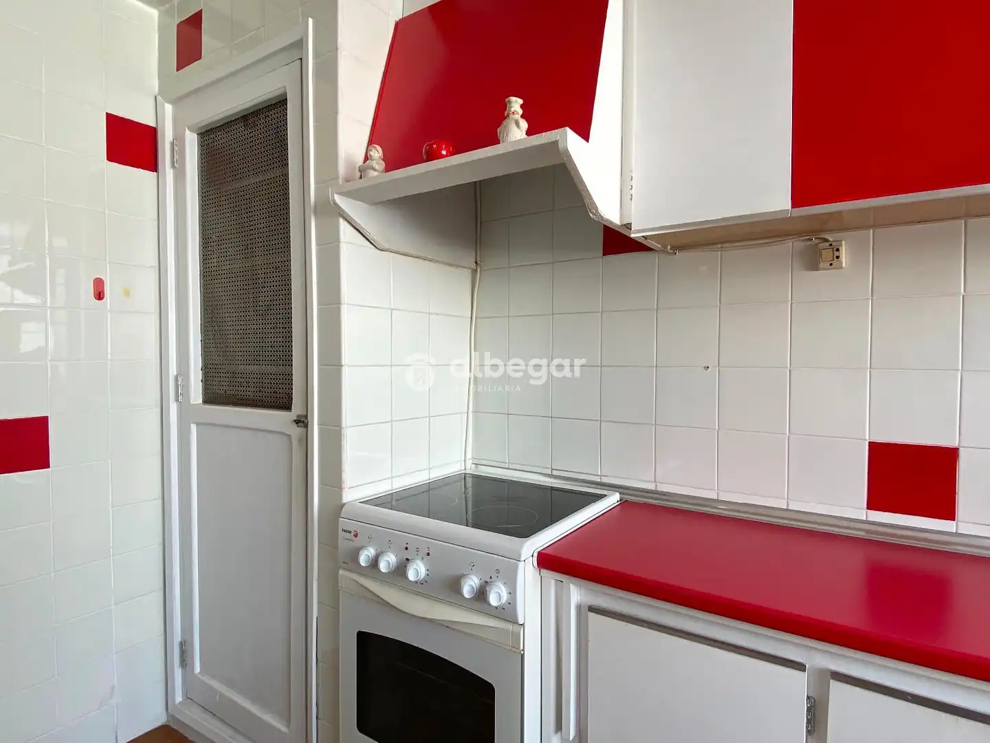 Cocina de Piso de alquiler en Jesús