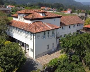 Vista exterior de Casa o xalet en venda en Muros de Nalón amb Jardí privat, Parquet i Balcó