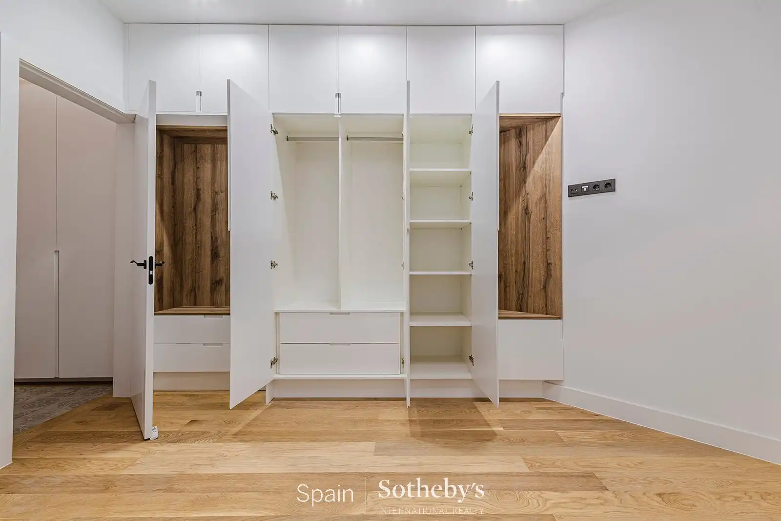 Habitación de Apartamento en venta en Barcelona con Aire acondicionado y Calefacción